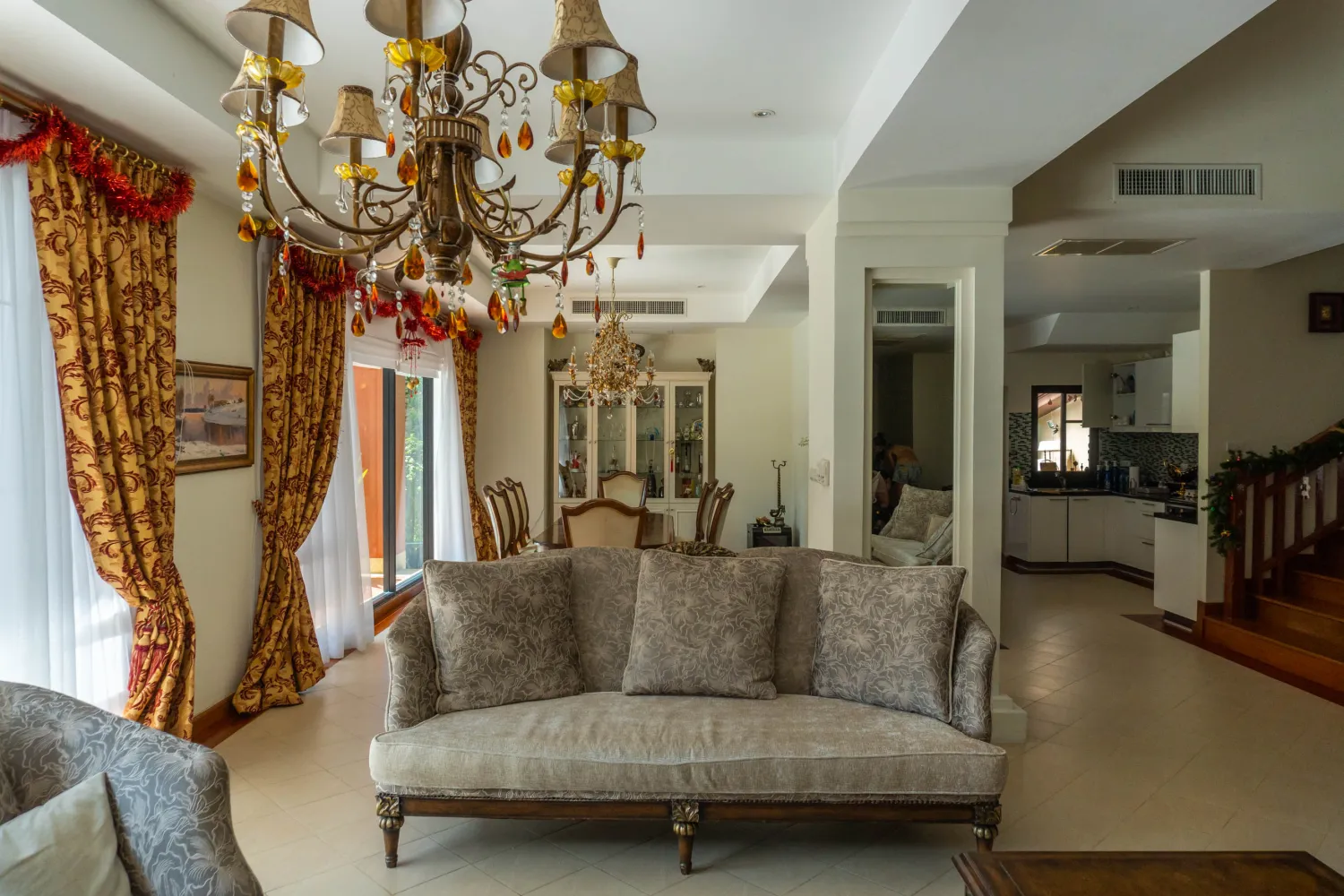 Property image - full photo 154