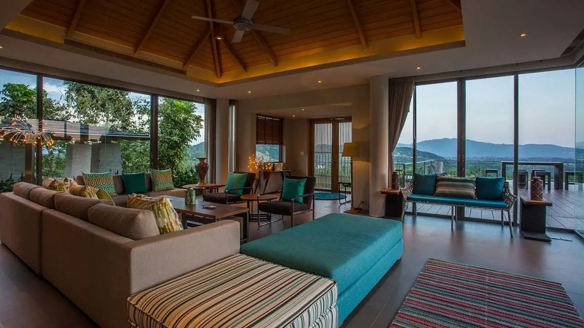 Property image - full photo 4