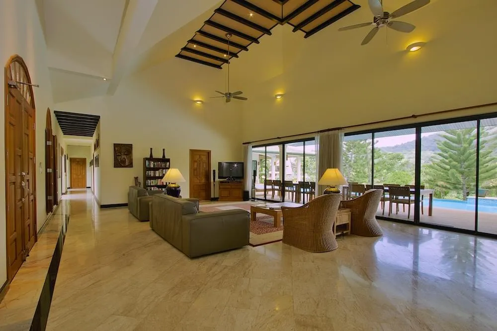 Property image - full photo 26