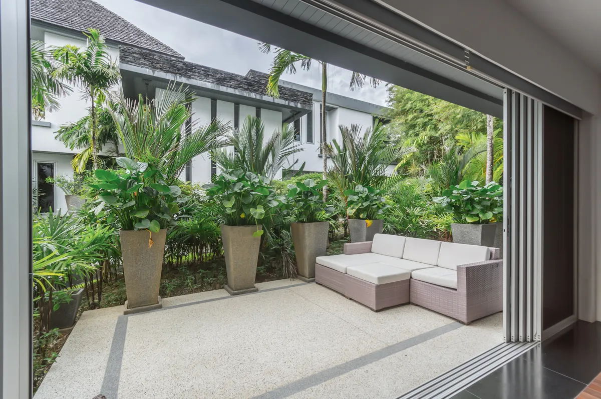 Property image - full photo 36