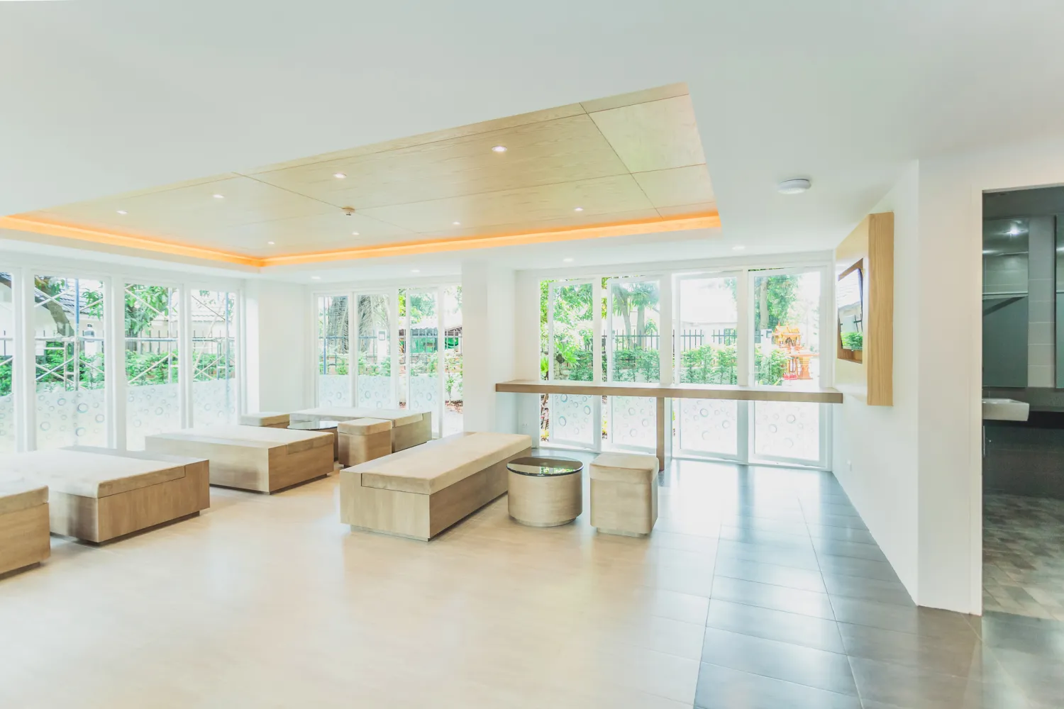 Property image - full photo 17