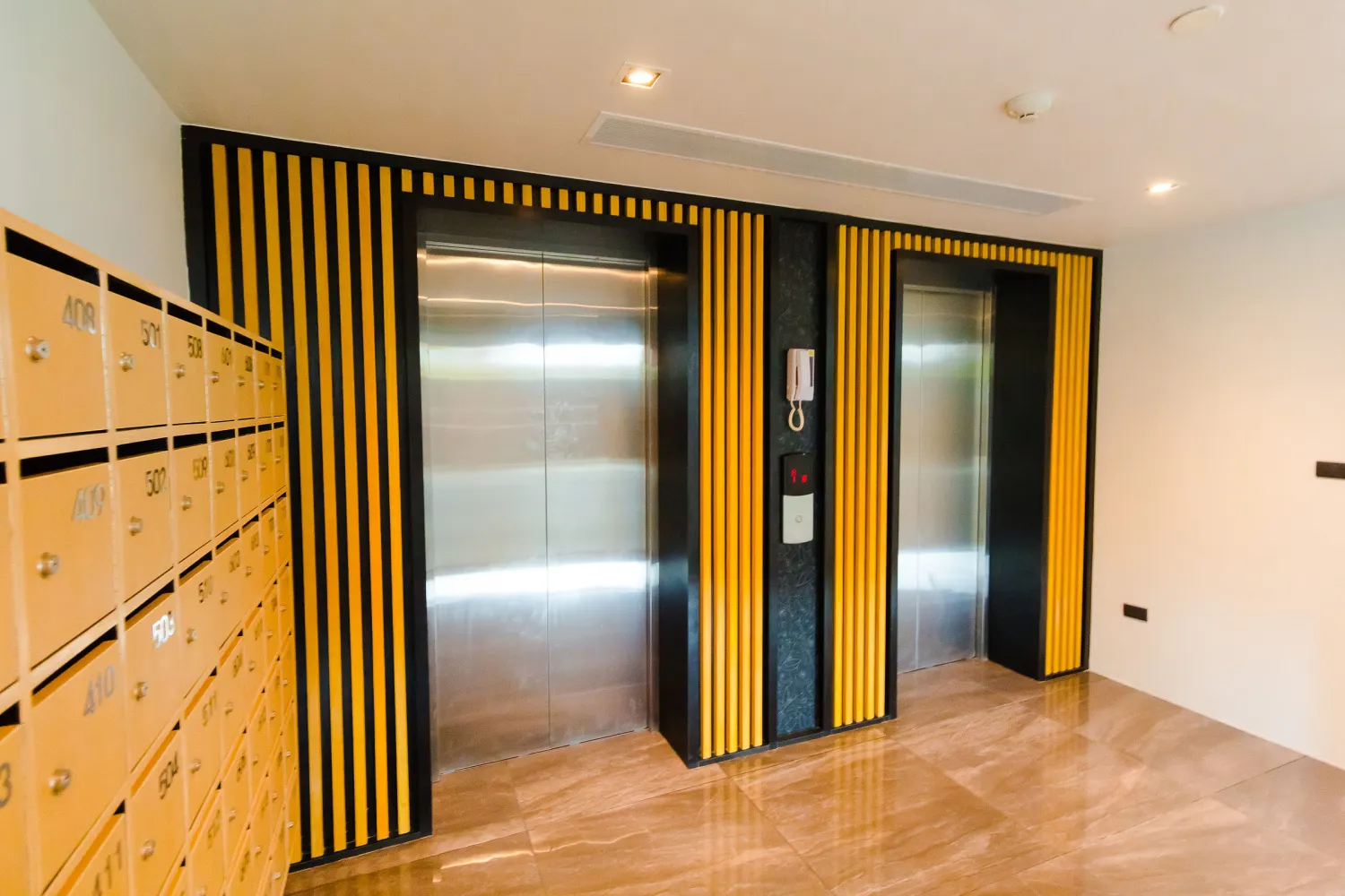 Property image - full photo 25