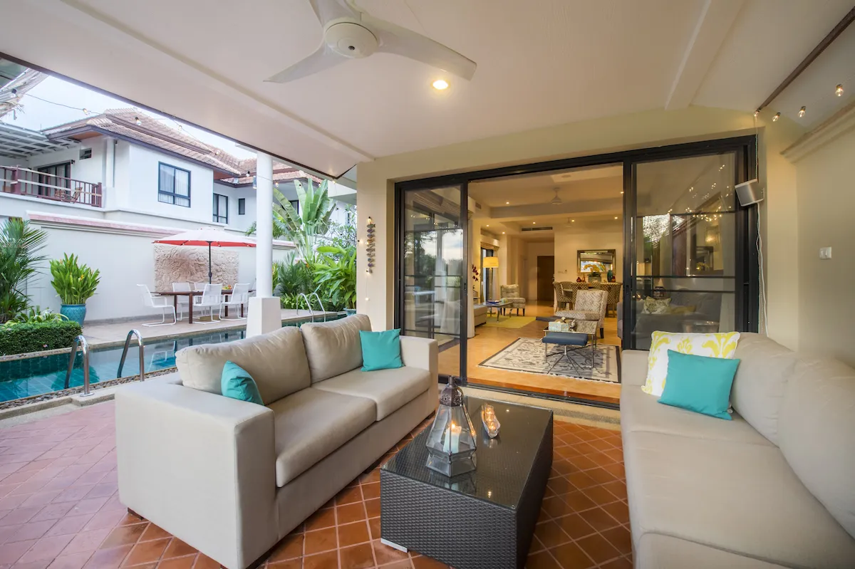 Property image - full photo 3