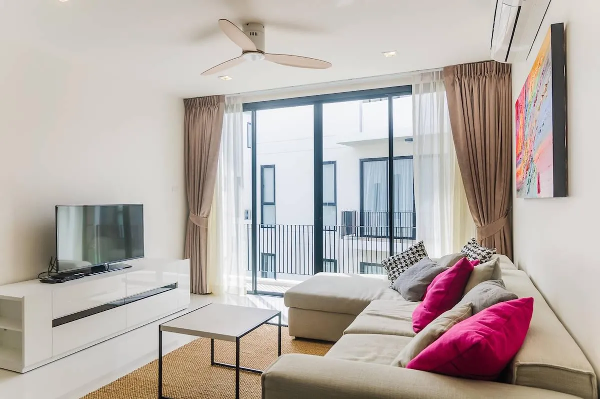 Property image - full photo 19