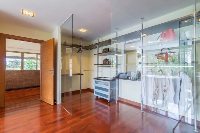 Property image - full photo 13
