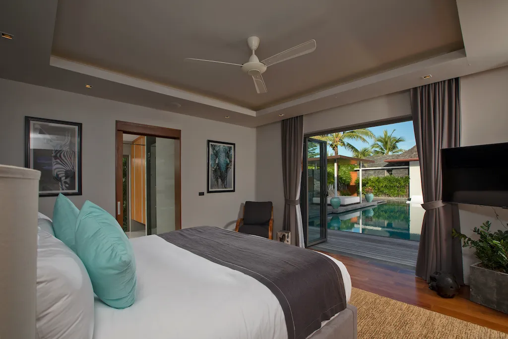 Property image - full photo 16