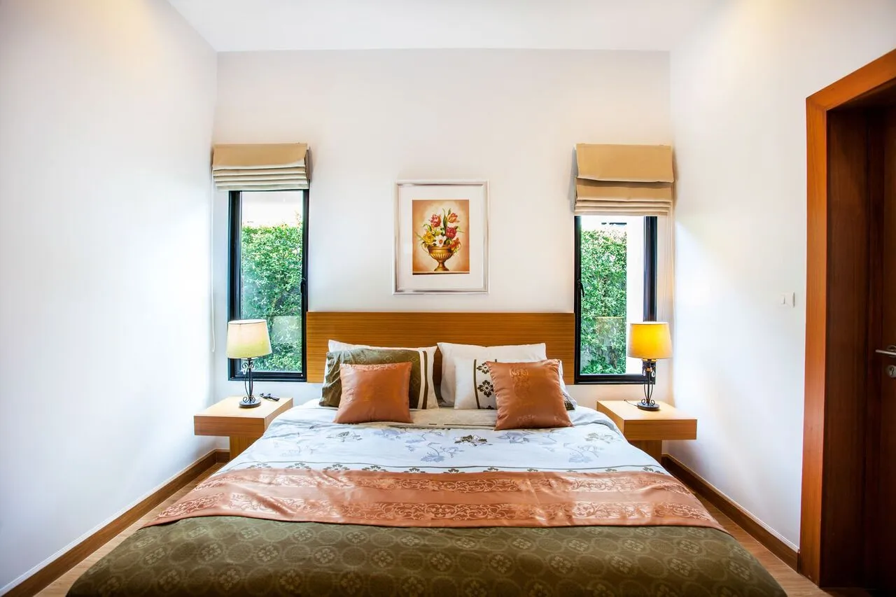 Property image - full photo 8