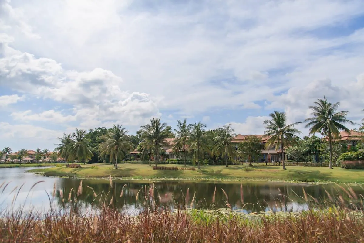 Property image - full photo 73