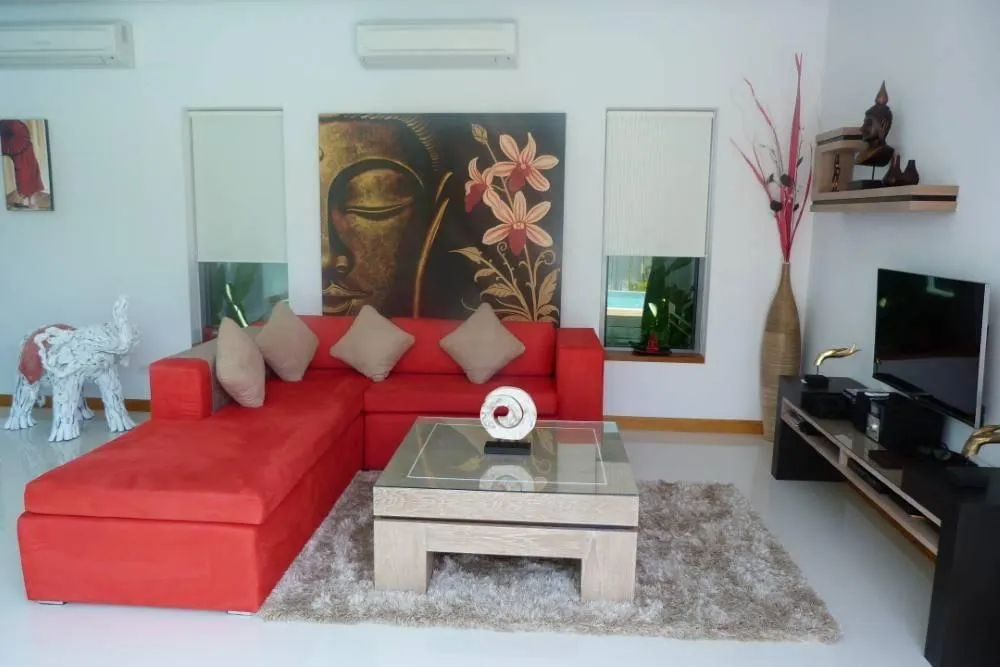 Property image - full photo 4
