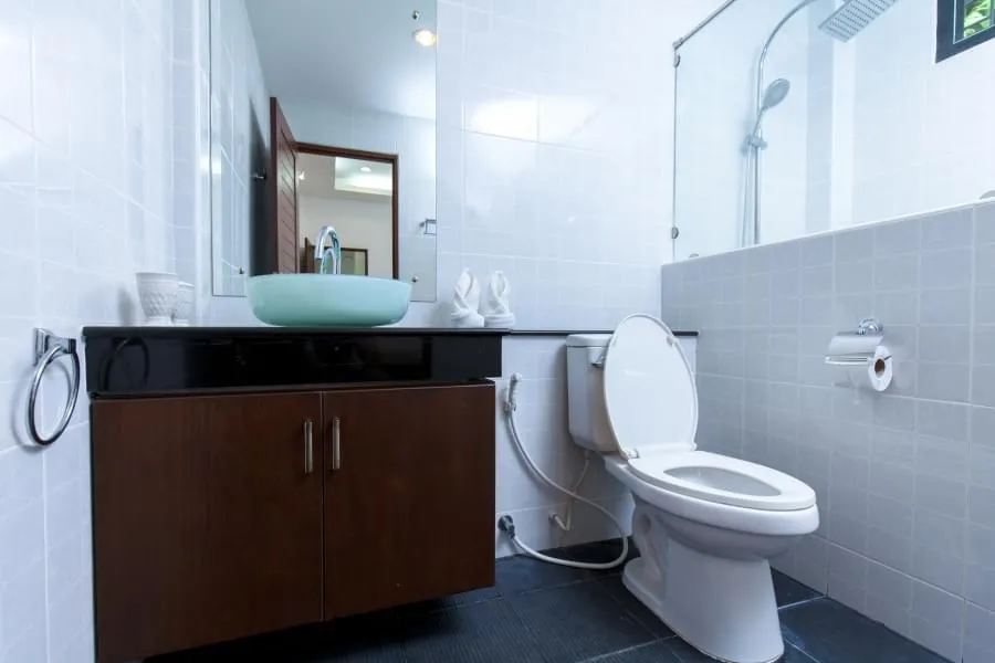 Property image - full photo 17