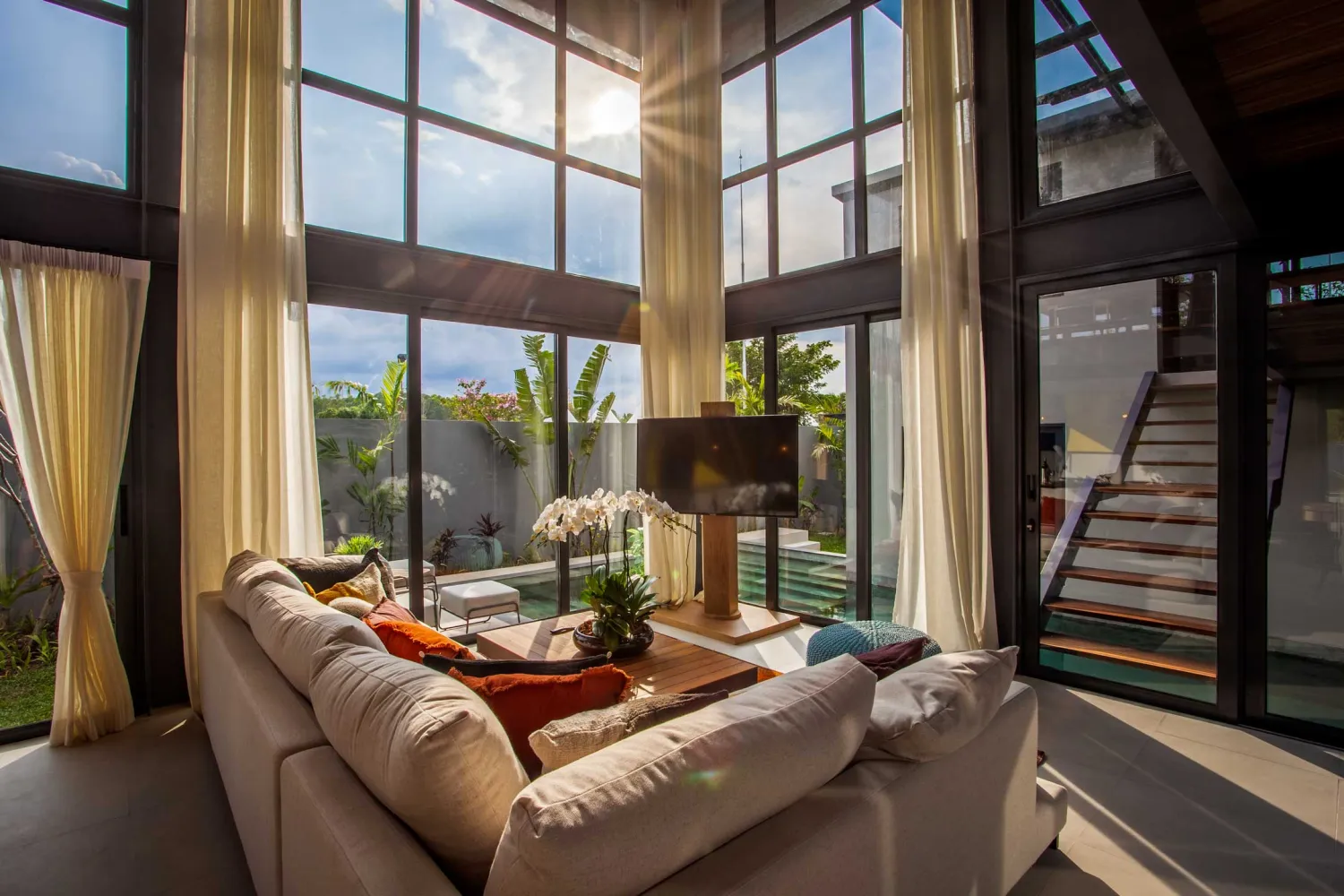 Property image - full photo 1