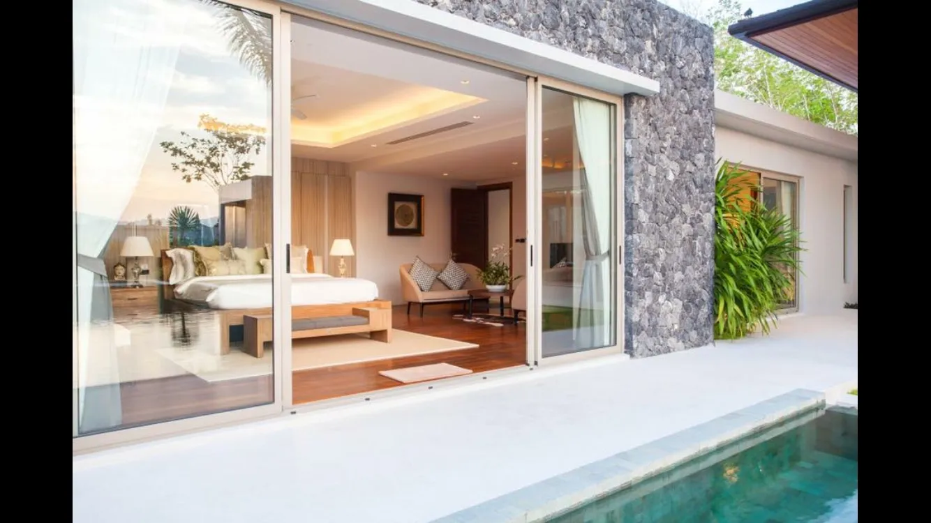 Property image - full photo 11