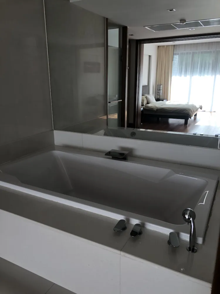 Property image - full photo 10