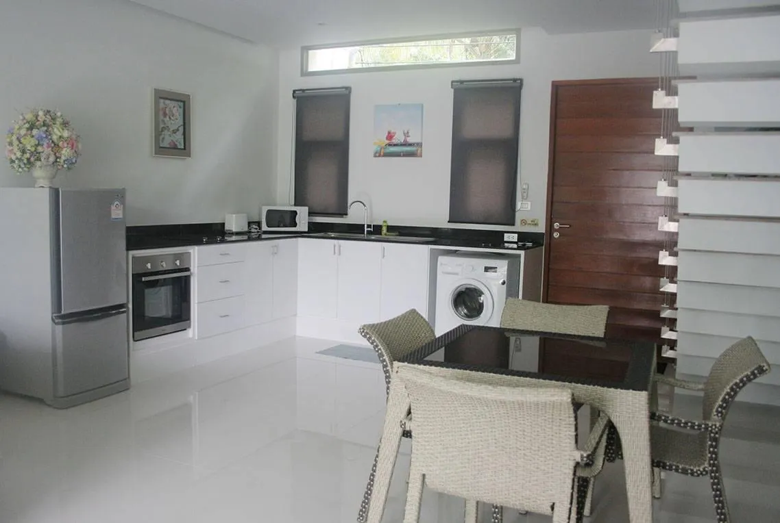 Property image - full photo 26