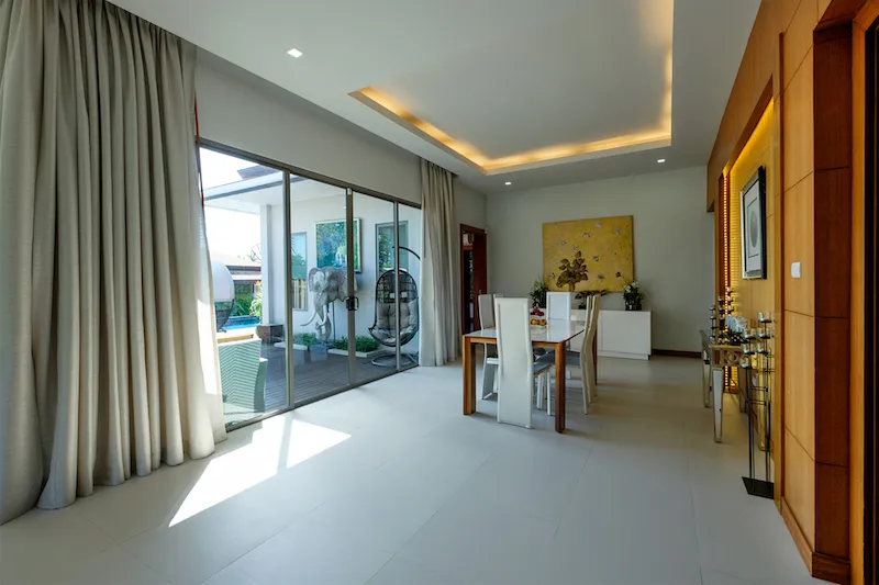 Property image - full photo 5