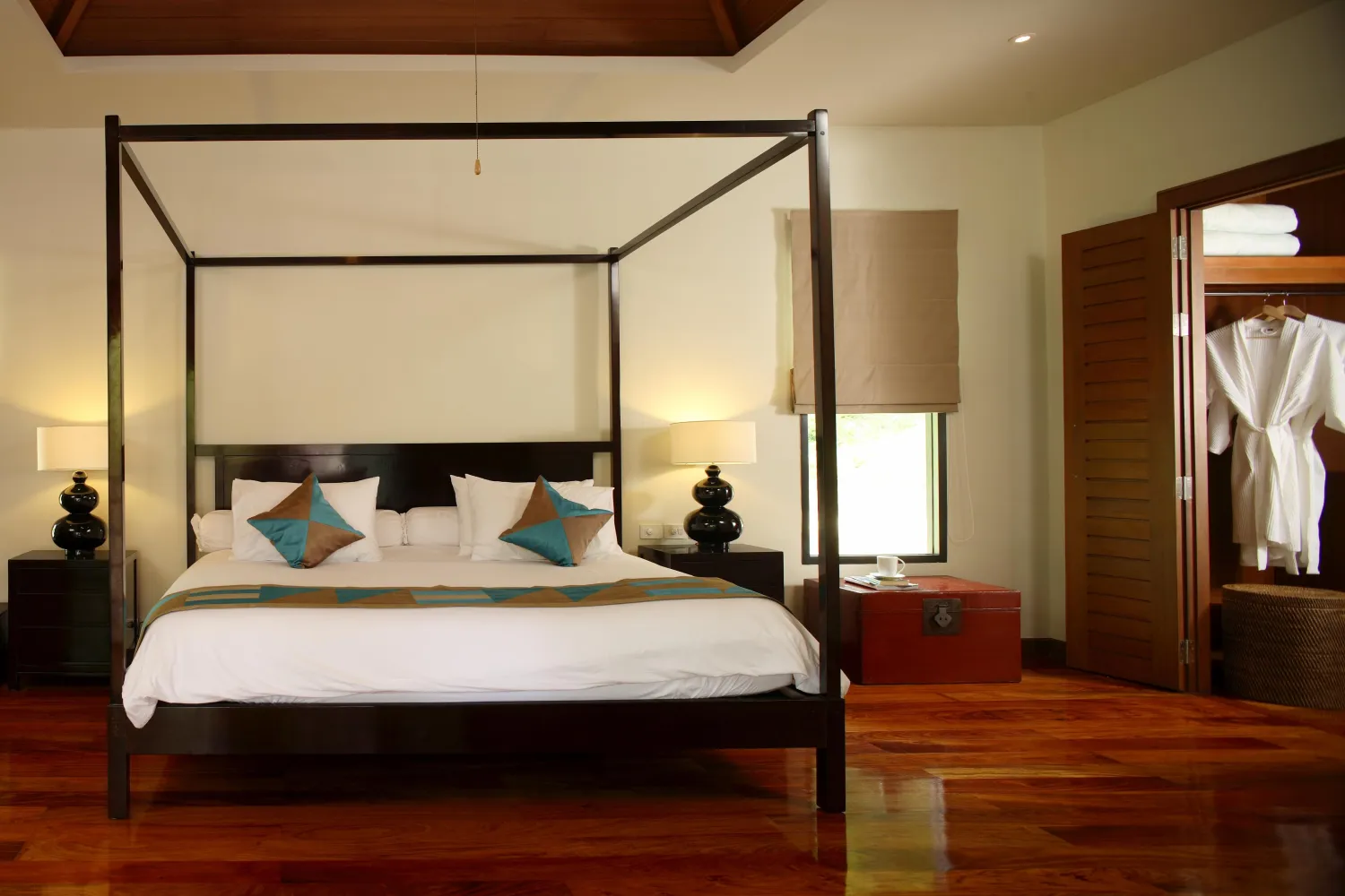 Property image - full photo 20