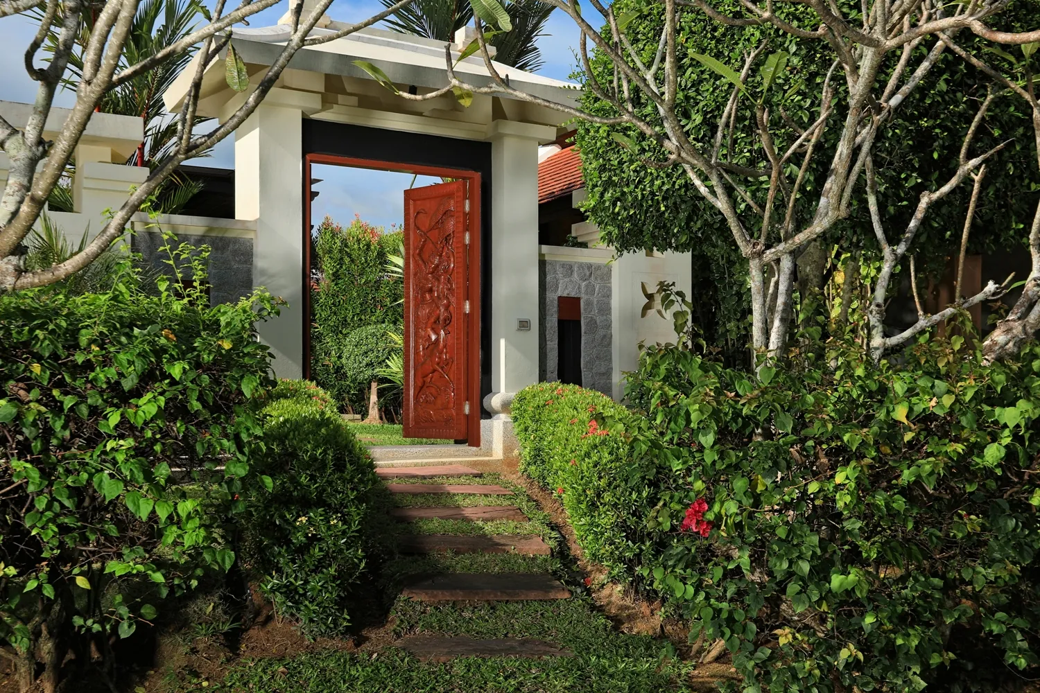 Property image - full photo 4