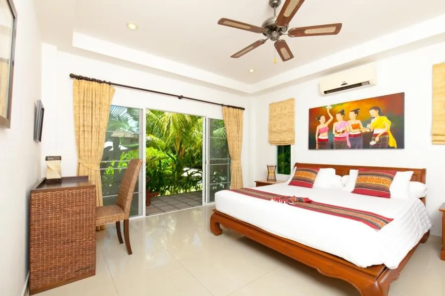 Property image - full photo 14