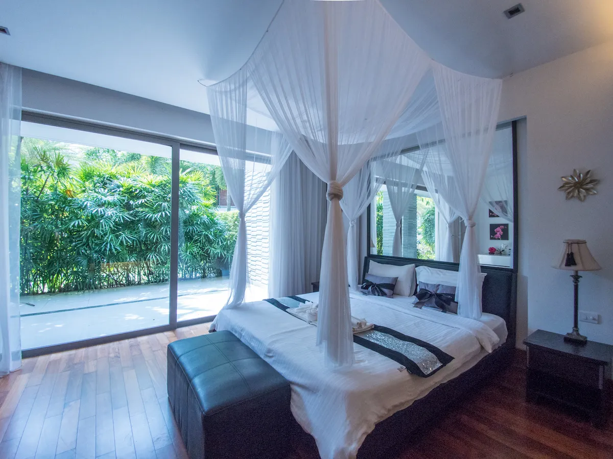 Property image - full photo 30