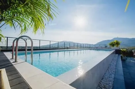 Property image - full photo 9