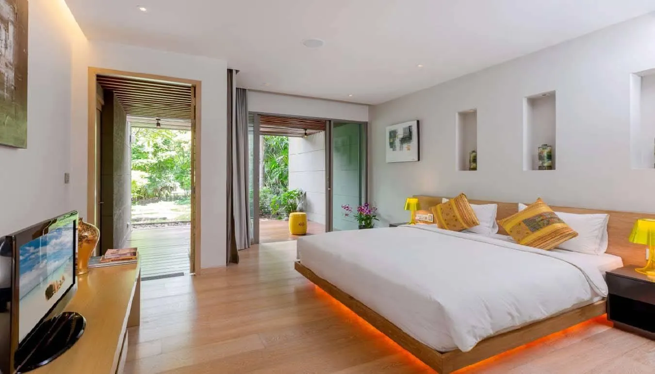 Property image - full photo 16