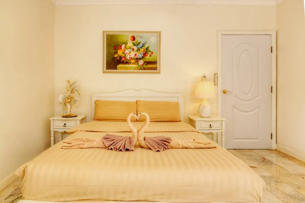 Property image - full photo 23