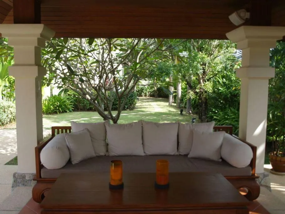 Property image - full photo 5