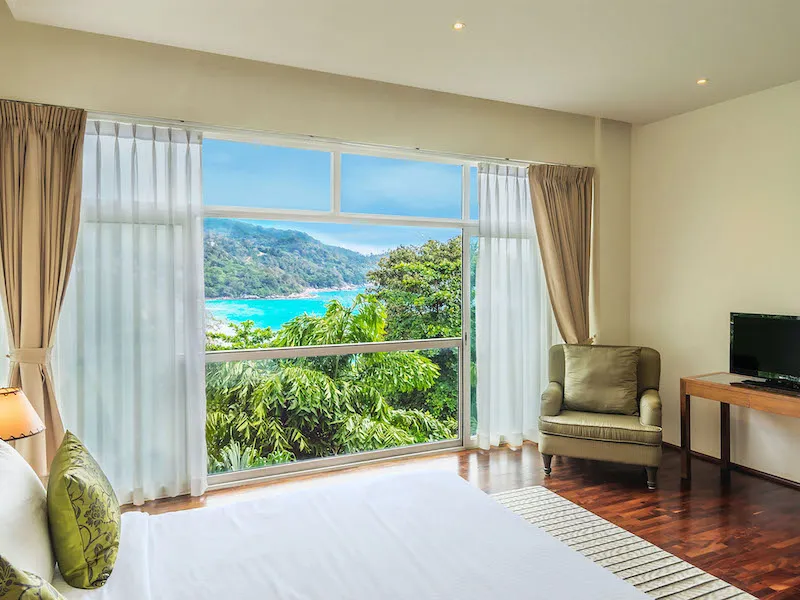 Property image - full photo 11