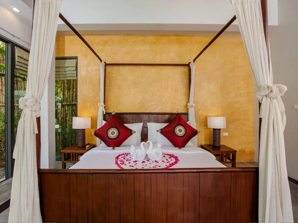 Property image - full photo 28