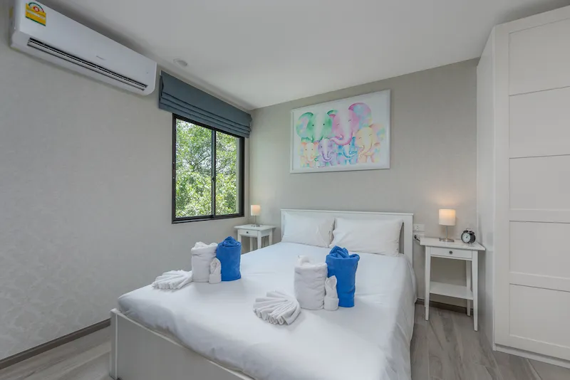Property image - full photo 10