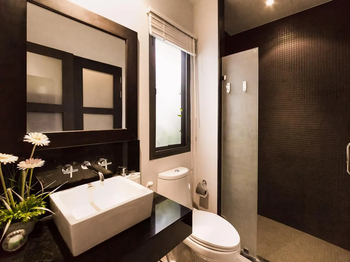 Property image - full photo 35