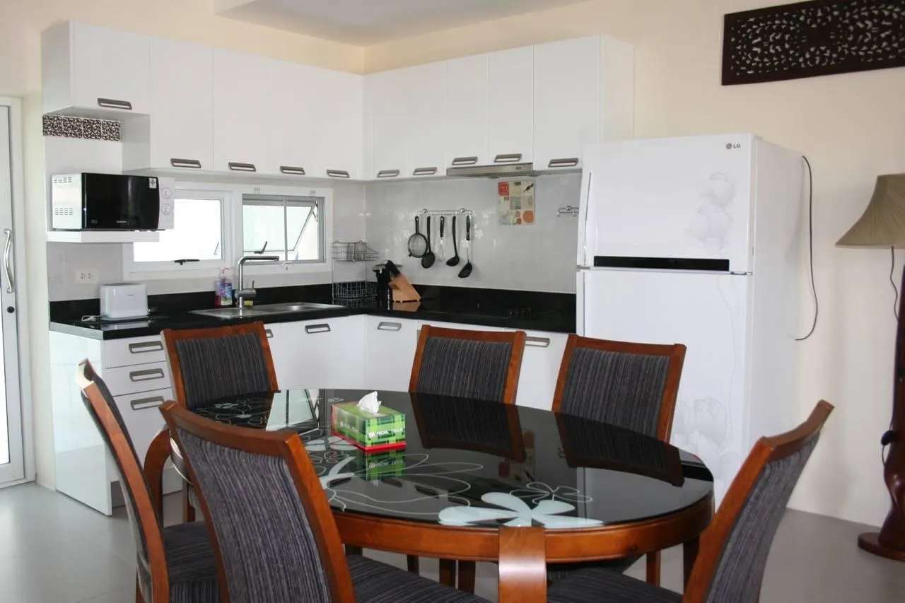 Property image - full photo 17