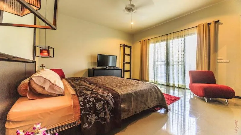 Property image - full photo 9