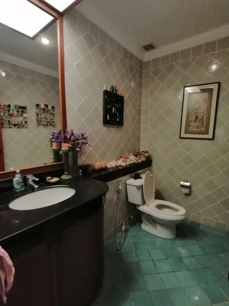 Property image - full photo 27