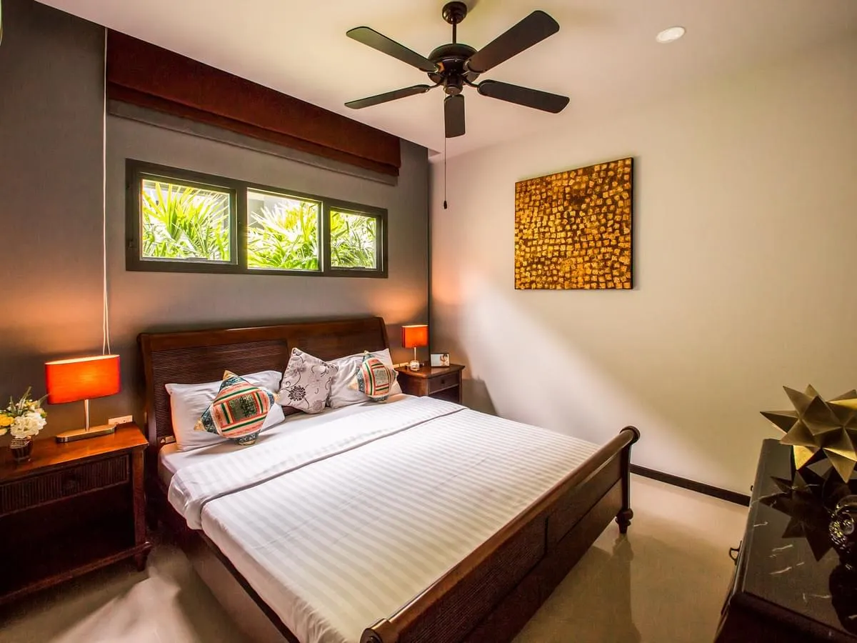 Property image - full photo 33