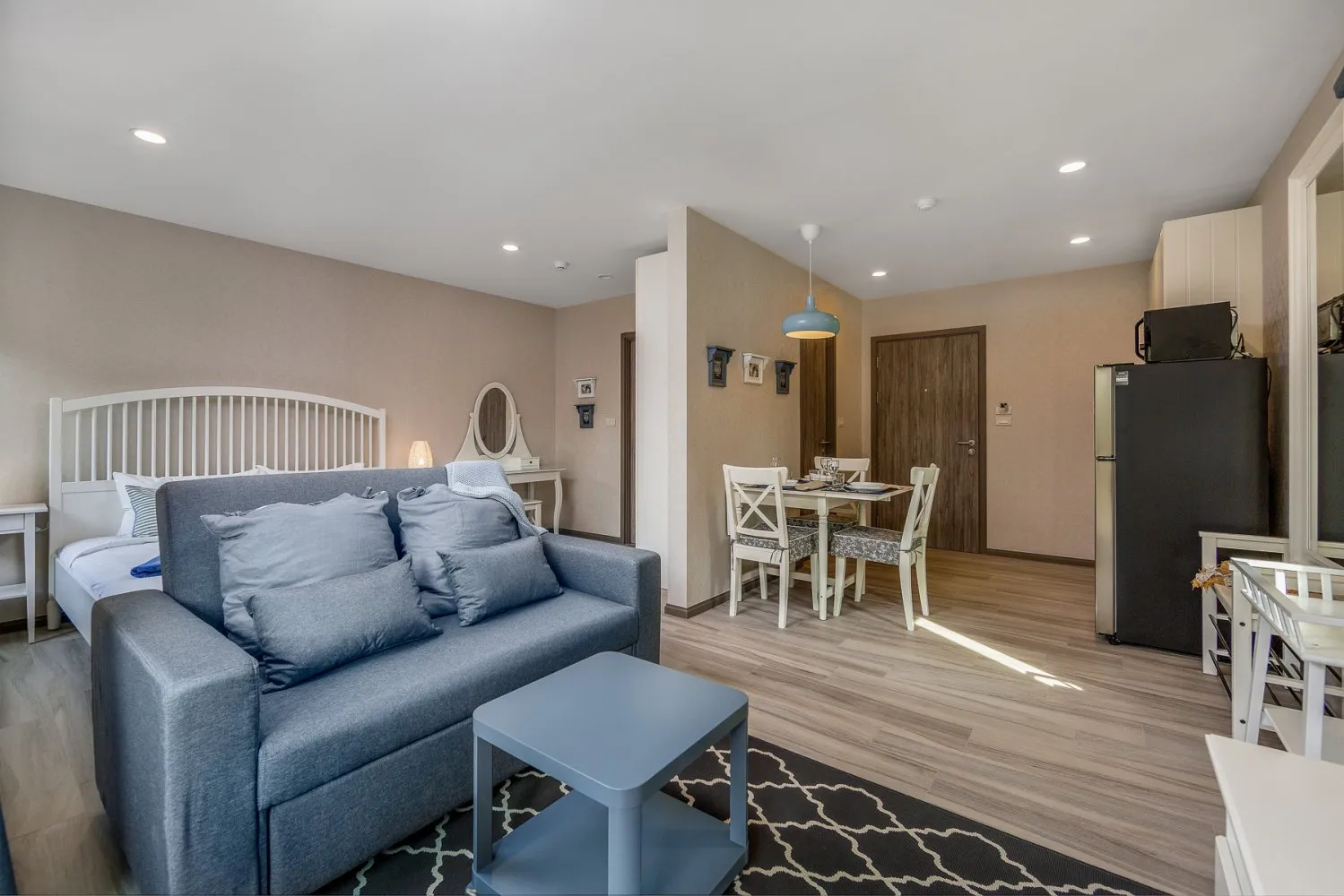 Property image - full photo 7
