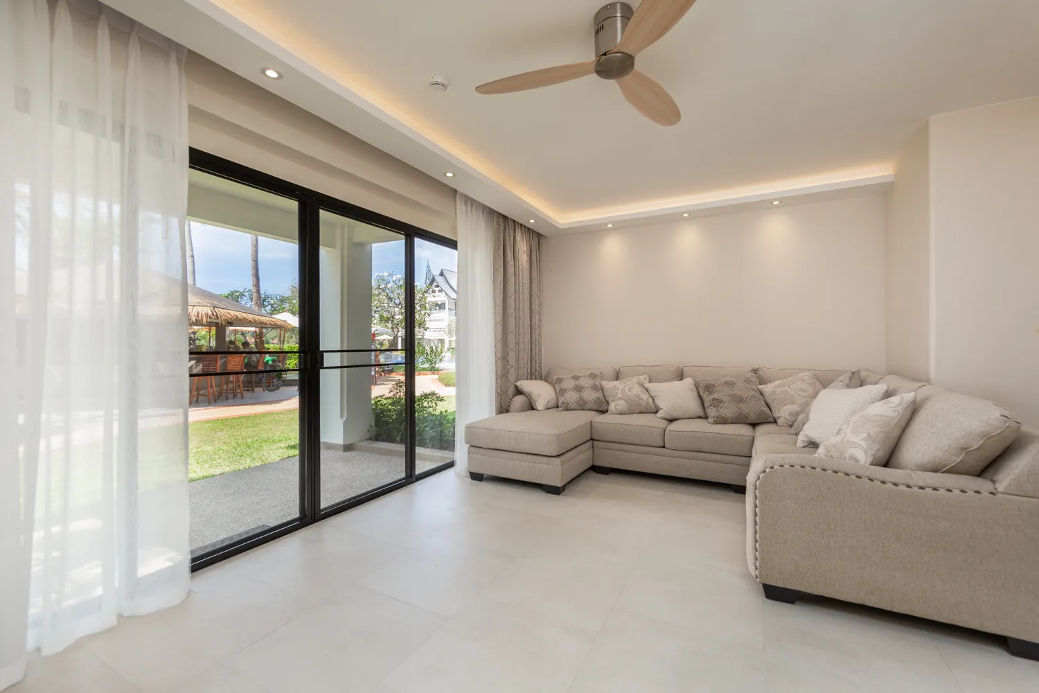 Property image - full photo 29