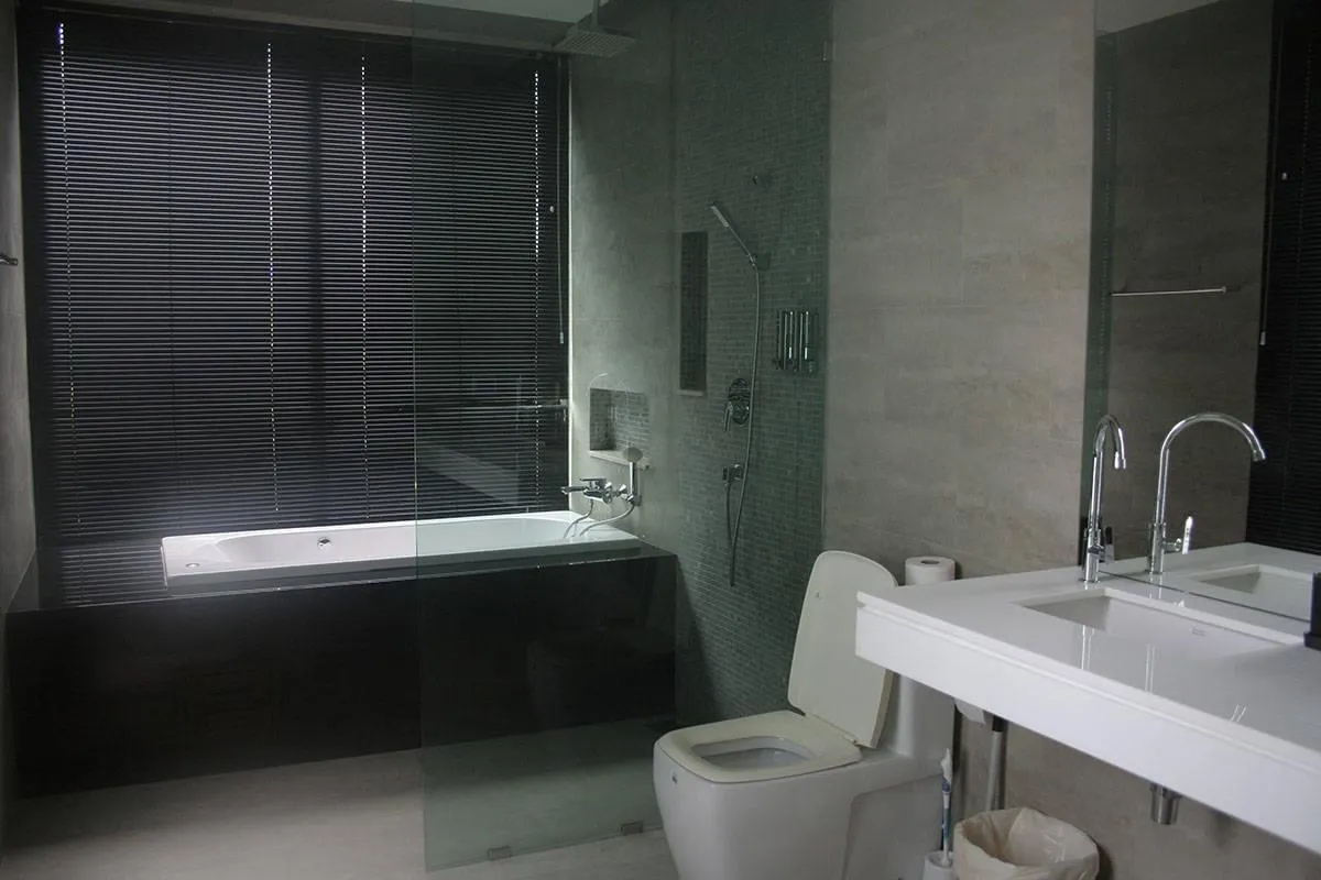 Property image - full photo 22
