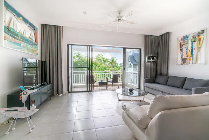 Property image - full photo 4