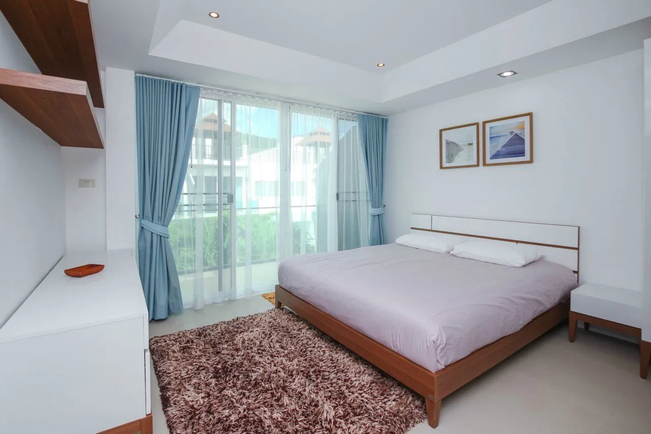 Property image - full photo 34
