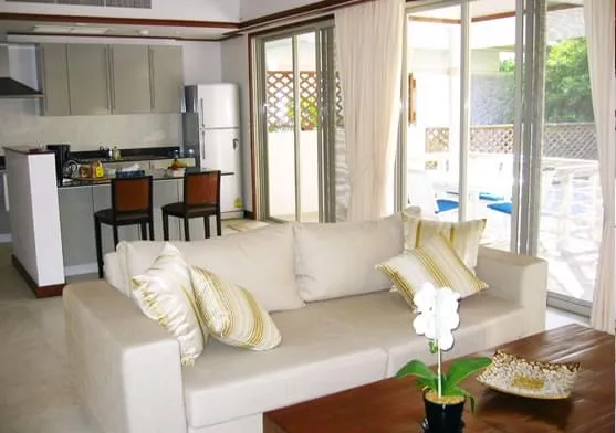 Property image - full photo 4
