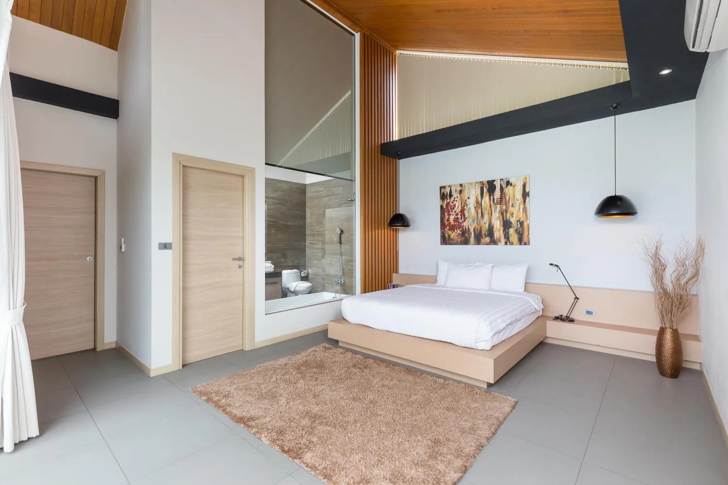 Property image - full photo 9