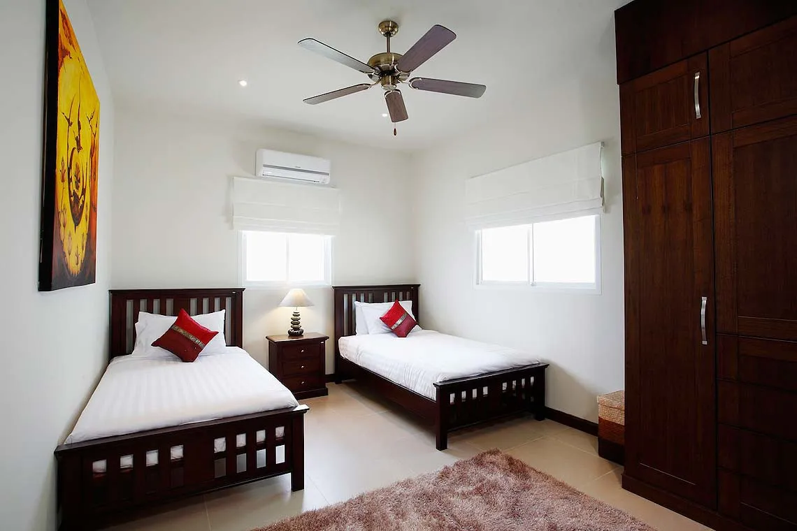 Property image - full photo 20