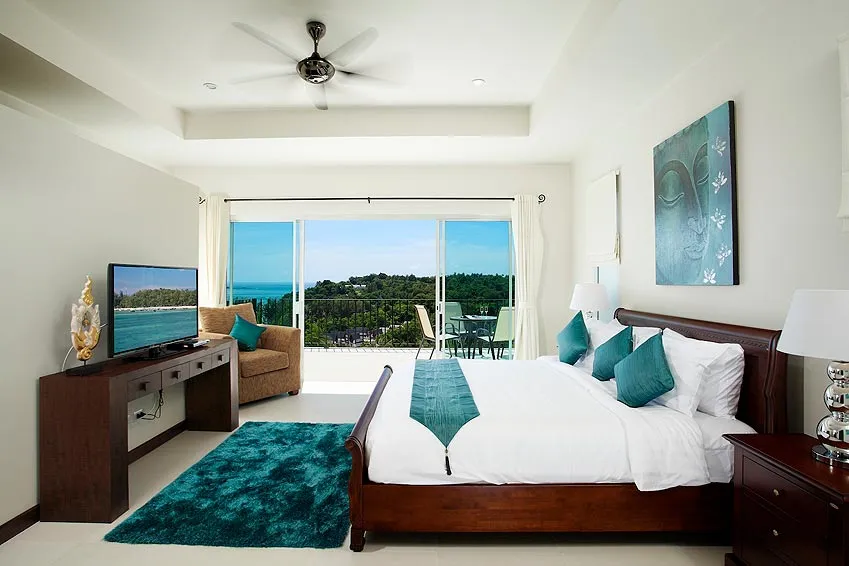Property image - full photo 3