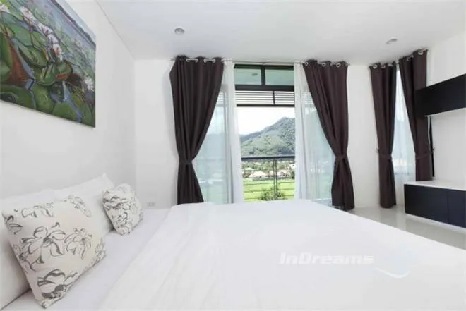 Property image - full photo 57