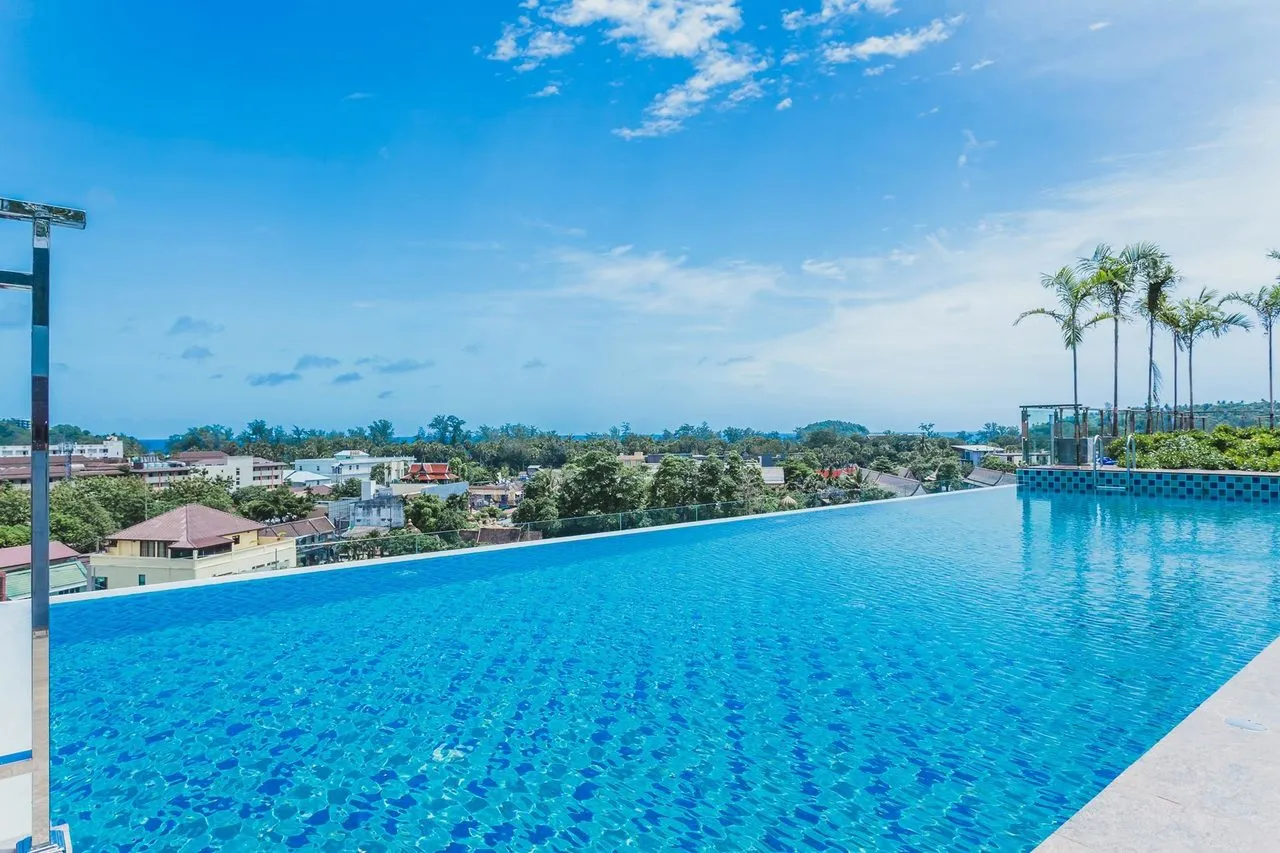Property image - full photo 2