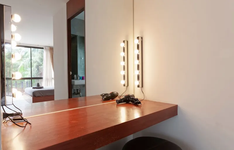 Property image - full photo 30