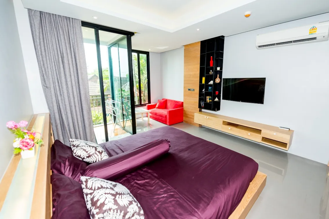 Property image - full photo 9