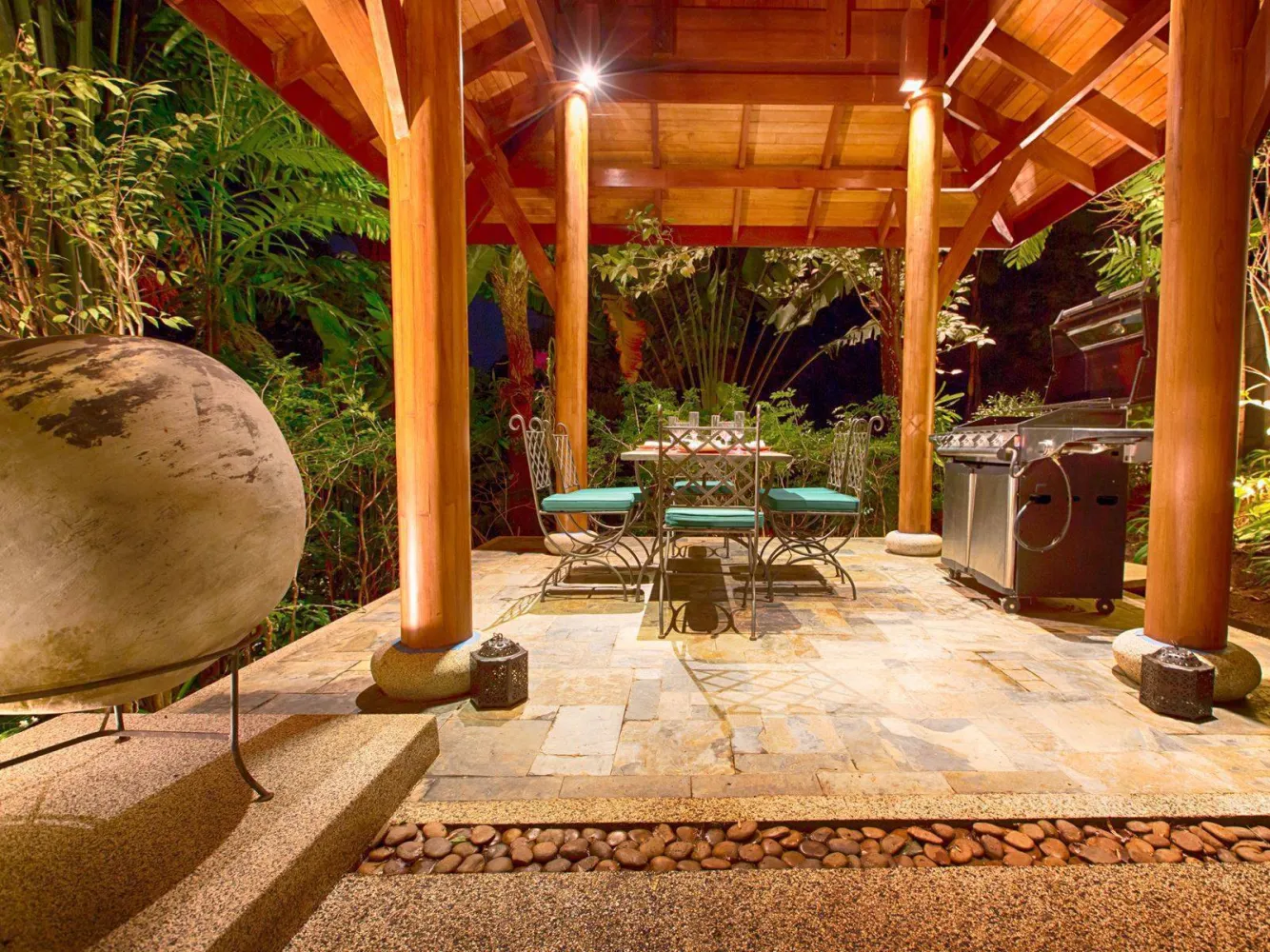Property image - full photo 14