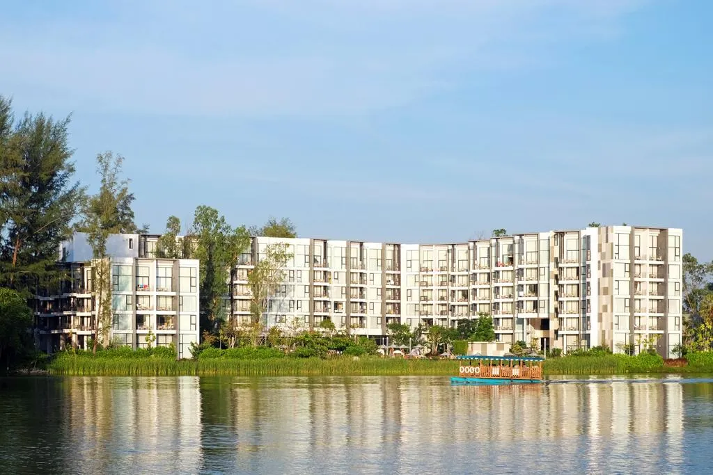 Property image - full photo 16